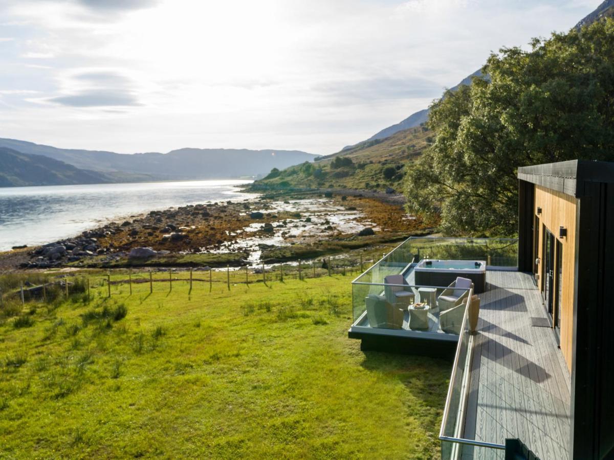 Birches Lodge With Hot Tub Dundonnell Exterior photo
